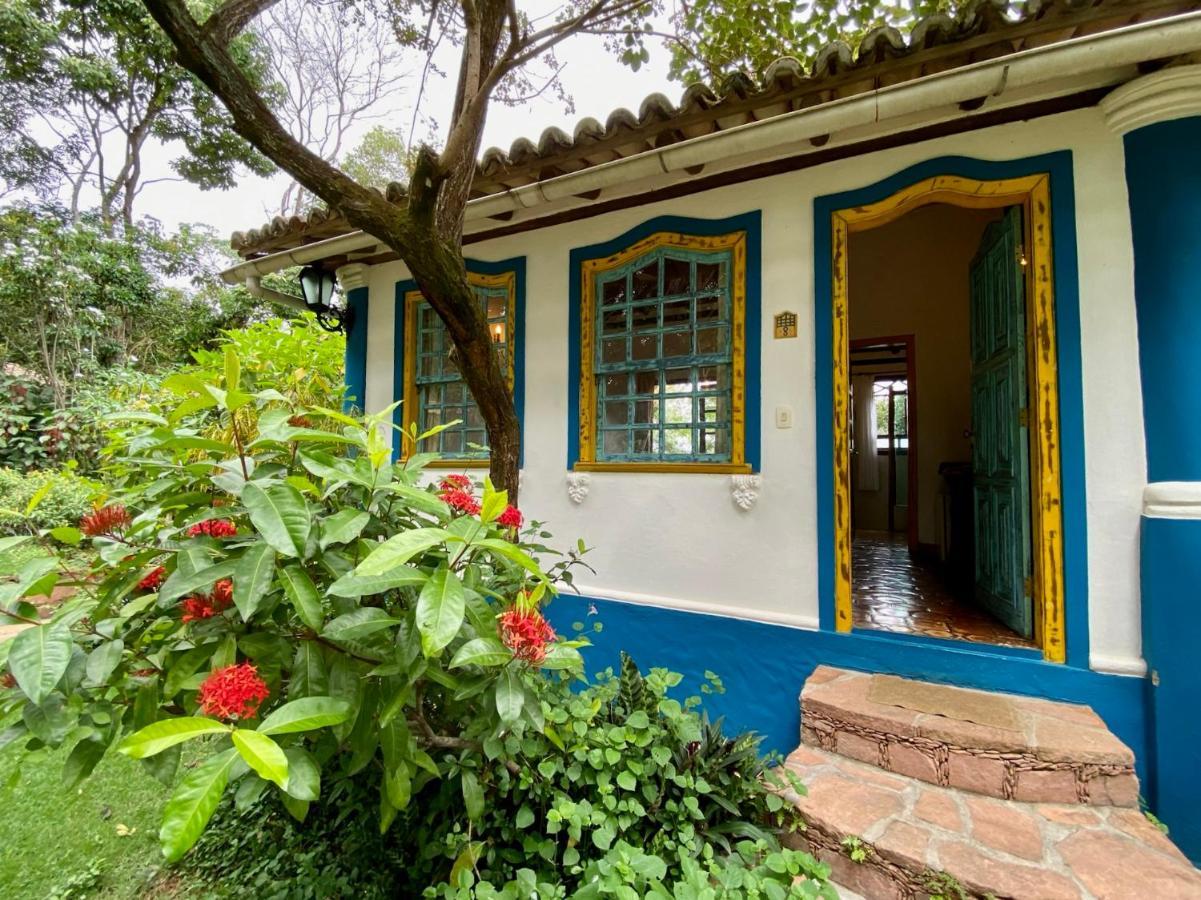 Serrano Inn 2*