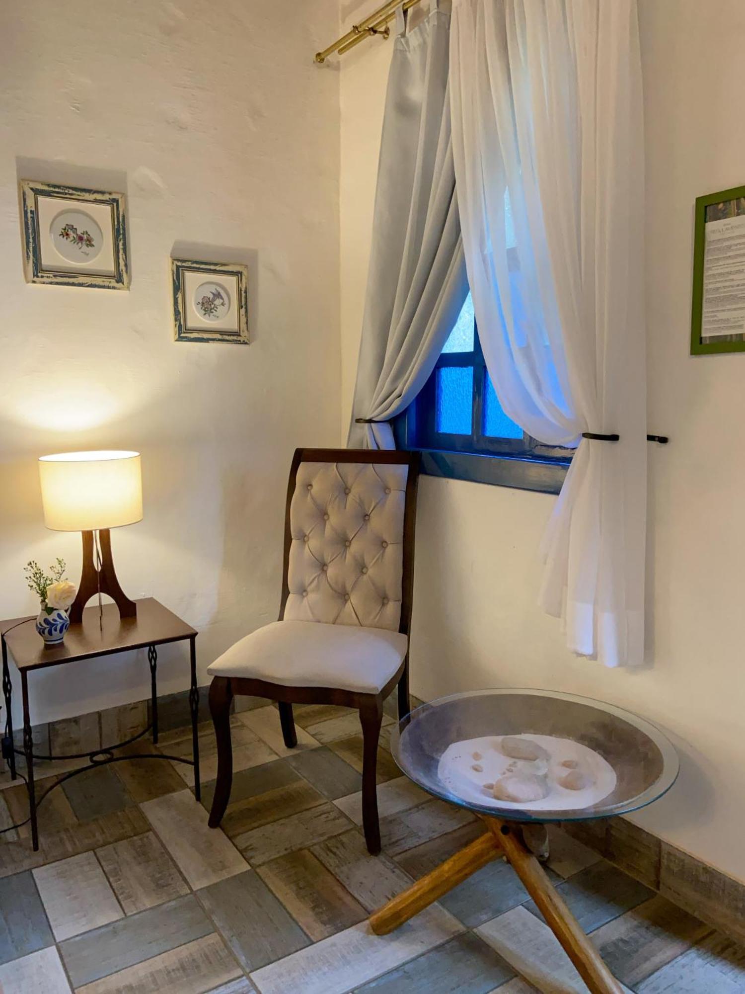 Serrano Inn 2*